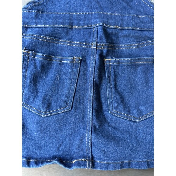 BCBG Overall dress - Girls Sz 6X Denim with pink embroidery bronze button - Picture 6 of 7